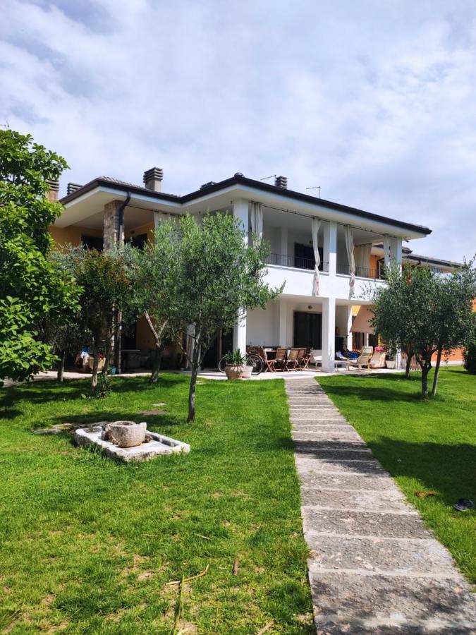 Sara Holiday Rentals Bardolino Exteriér fotografie