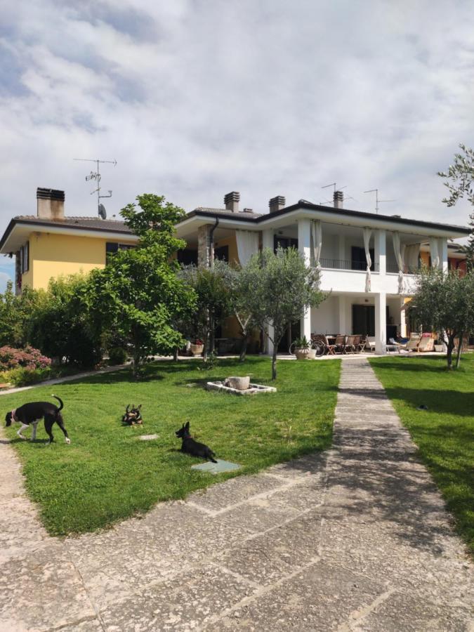 Sara Holiday Rentals Bardolino Exteriér fotografie