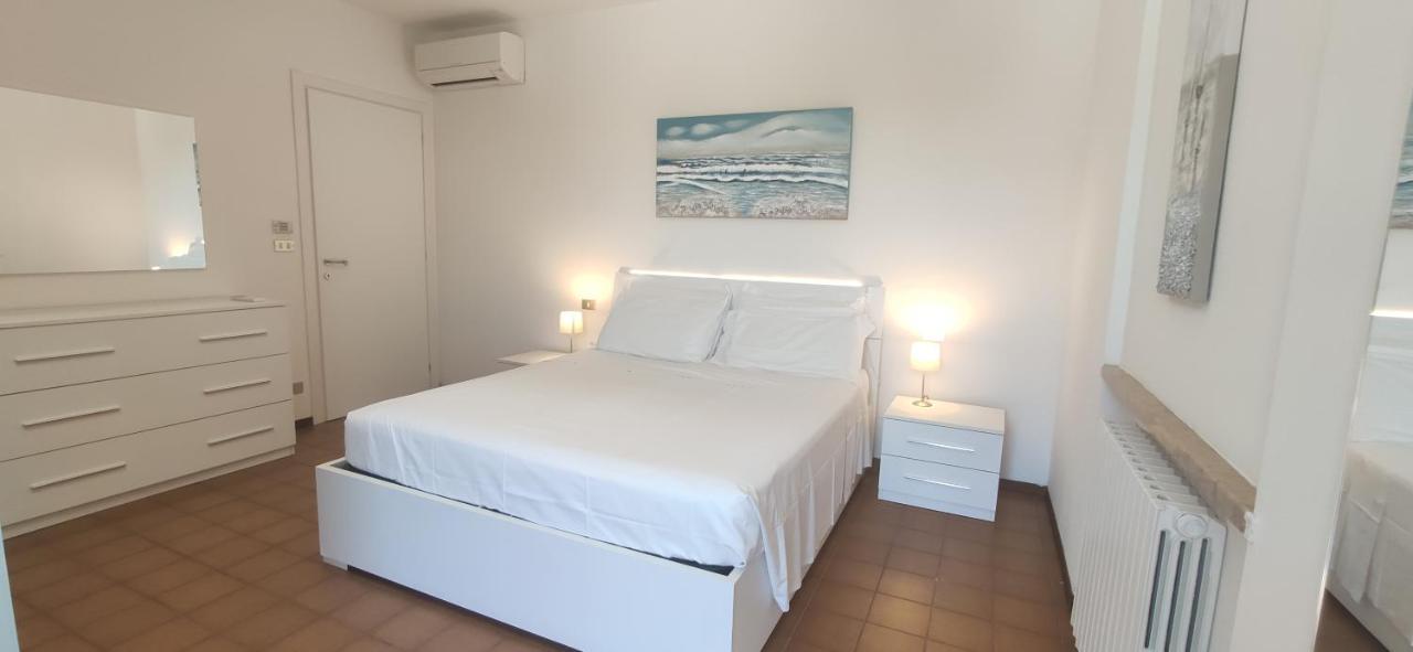 Sara Holiday Rentals Bardolino Exteriér fotografie