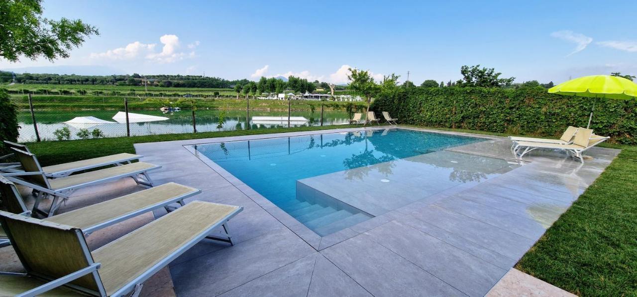 Sara Holiday Rentals Bardolino Exteriér fotografie